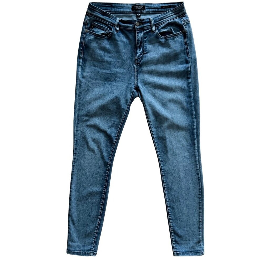 Judy Blue Medium Wash Skinny Jeans – Size 11/30 (NEW)